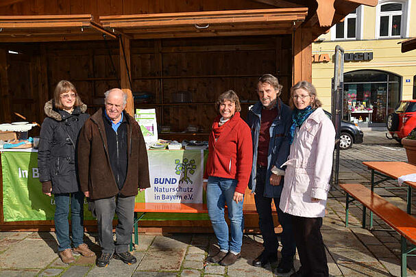 BUND Naturschutz Traunstein beim Apfelmarkt