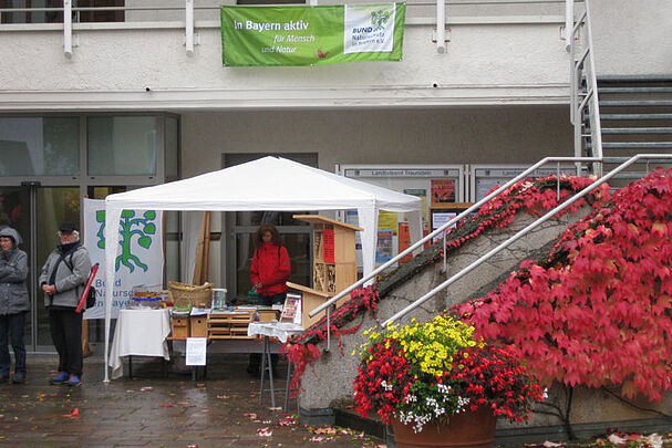 BN-Infostand beim Traunsteiner Apfelmarkt