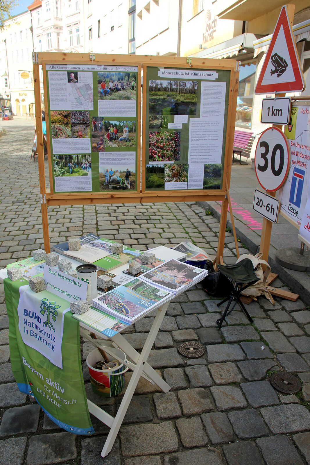 Stand des BUND Naturschutz am Tag der Vereine in Trostberg 2024